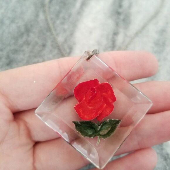 Vintage Lucite Rose Pendant Necklace, Red and Green, Clear Base, Estate - Picture 5 of 5